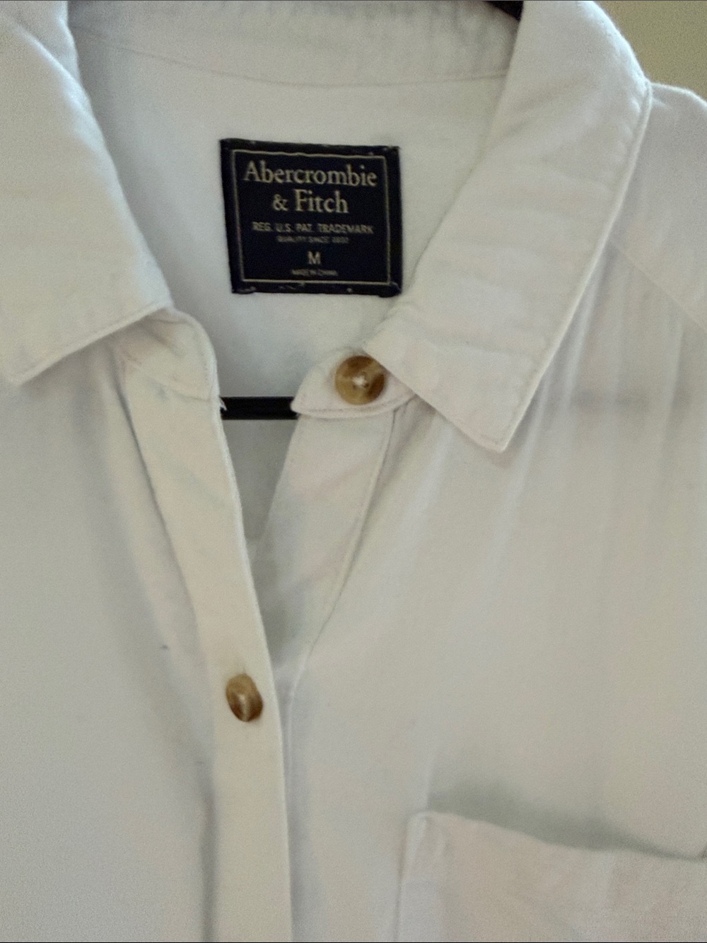 Abercrombie & Fitch - White Button-Up Shirt - Picture 2 of 4
